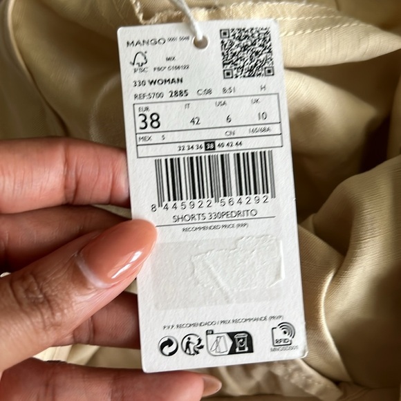 Mango Tan Pleated Shorts - Picture 8 of 10